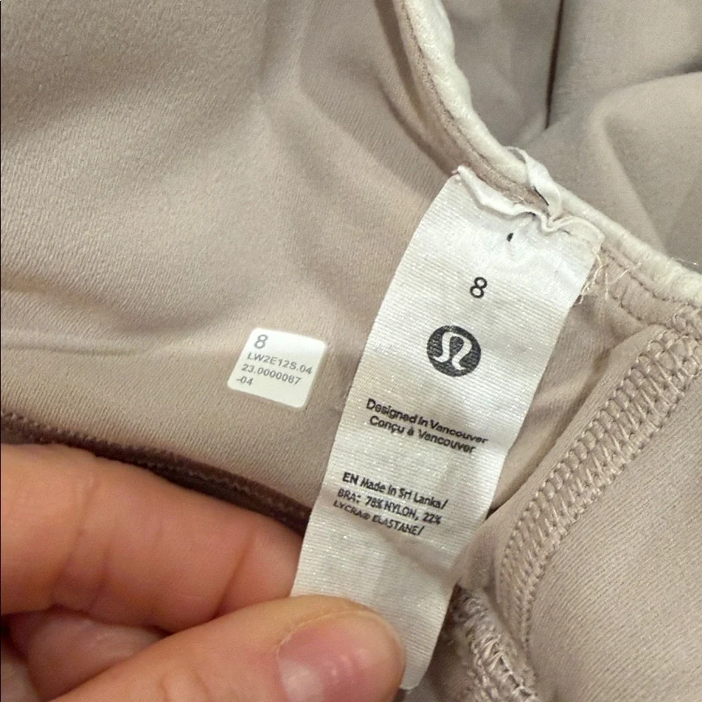 Lululemon One-Shoulder off white/White ribbed Bralette size 8